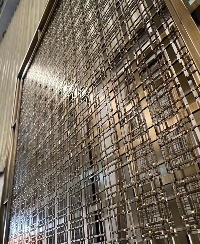 不銹鋼金屬吊頂隔斷裝飾網(wǎng)簾——設(shè)計師必選的金屬編織網(wǎng)