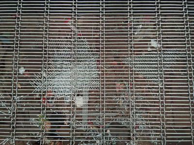 裝飾網(wǎng)、軋花網(wǎng)與特種網(wǎng) 建筑與工業(yè)中的金屬網(wǎng)藝術(shù)